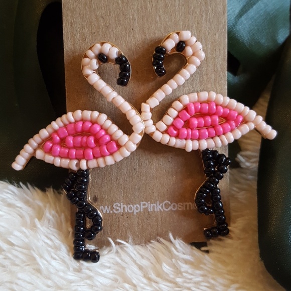 Last pair! Beaded Flamingo earrings - Picture 4 of 7